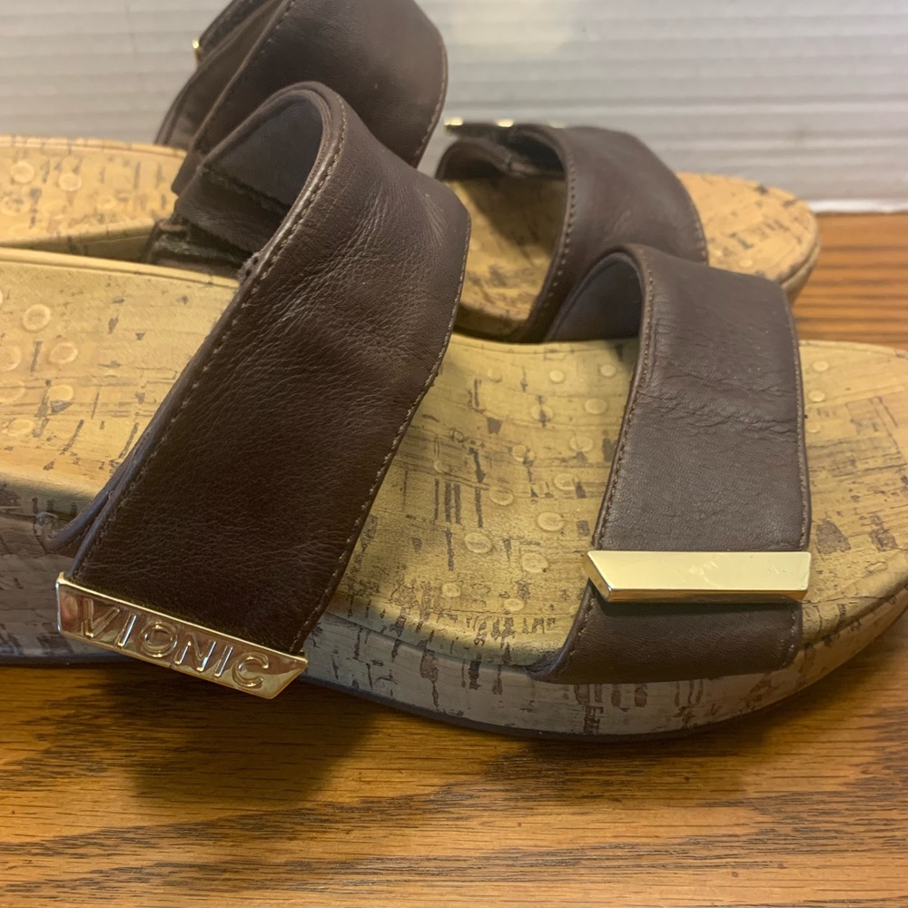 Vionic Brown Leather Wedge Shoes with Cork look Footbed Size 9 - Picture 7 of 14